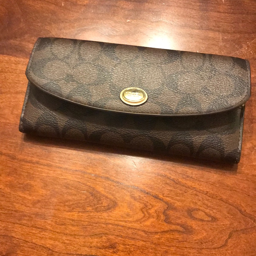 Coach wallet